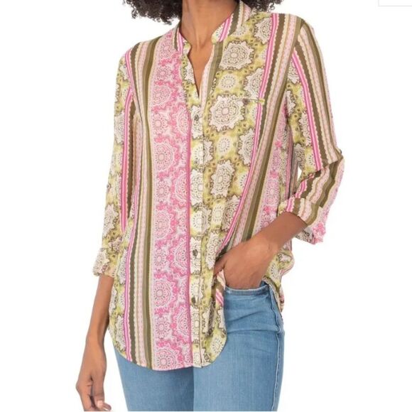 Kut From The Kloth NWOT Pink and Green Medallion Chiffon Button Up Shirt Size S - Picture 1 of 12